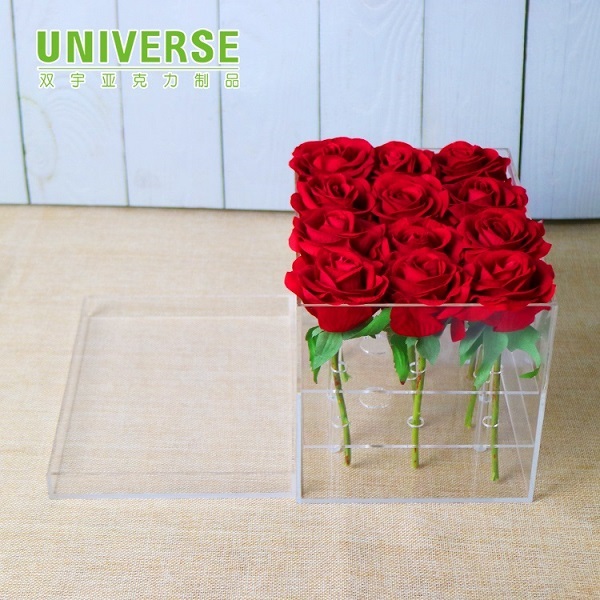 Twelve Square Transparent Acrylic Flower Box with Cover